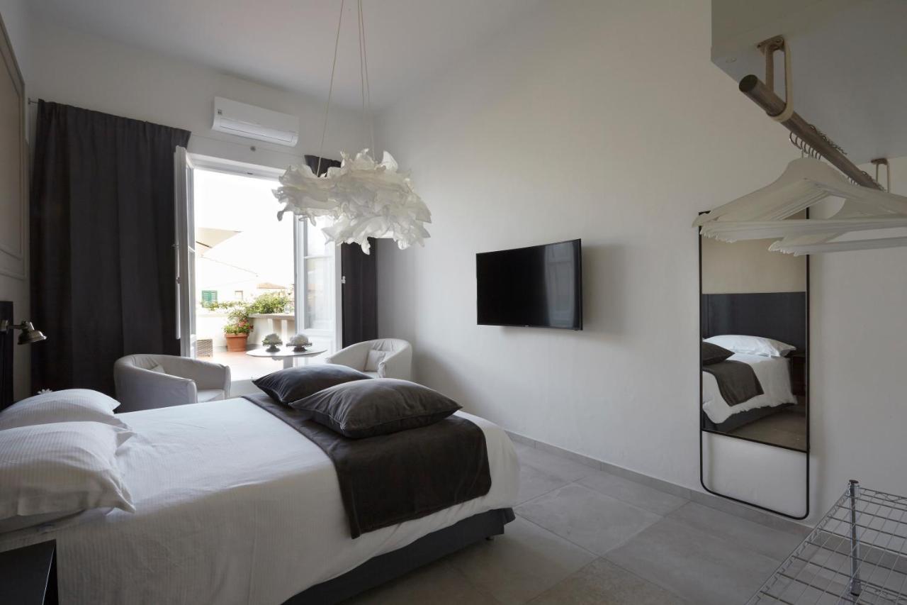 Penthouse With Big Terrace Duomo View Apartment Florence Ngoại thất bức ảnh